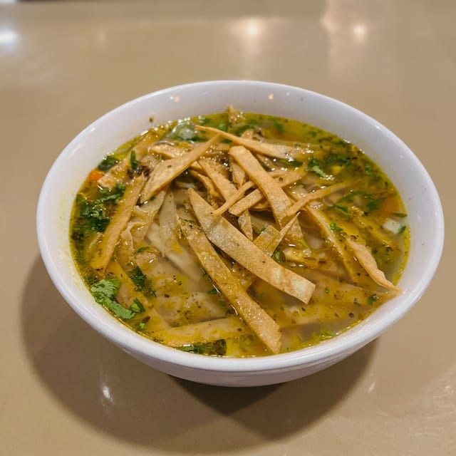 Sopa Azteca.